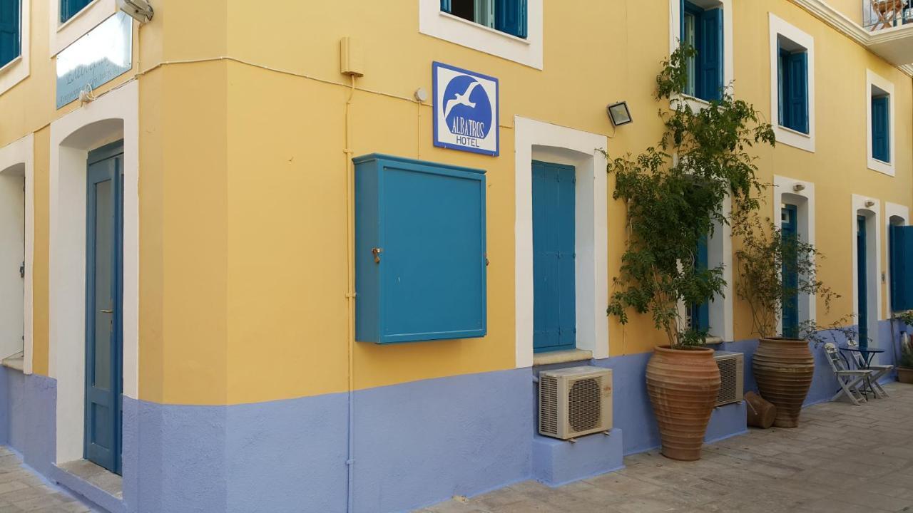 Albatros Hotel Szími Kültér fotó